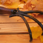 hand cultivator pic